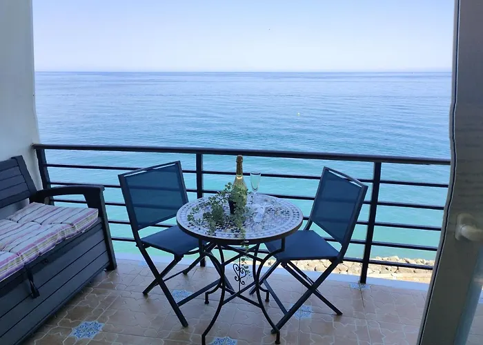 Santa-Clara-Blue Horizon Front Line Apartment By Namaste Elite